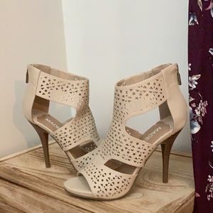 NWOT- Madeline Open Toe Booty- Size: 7